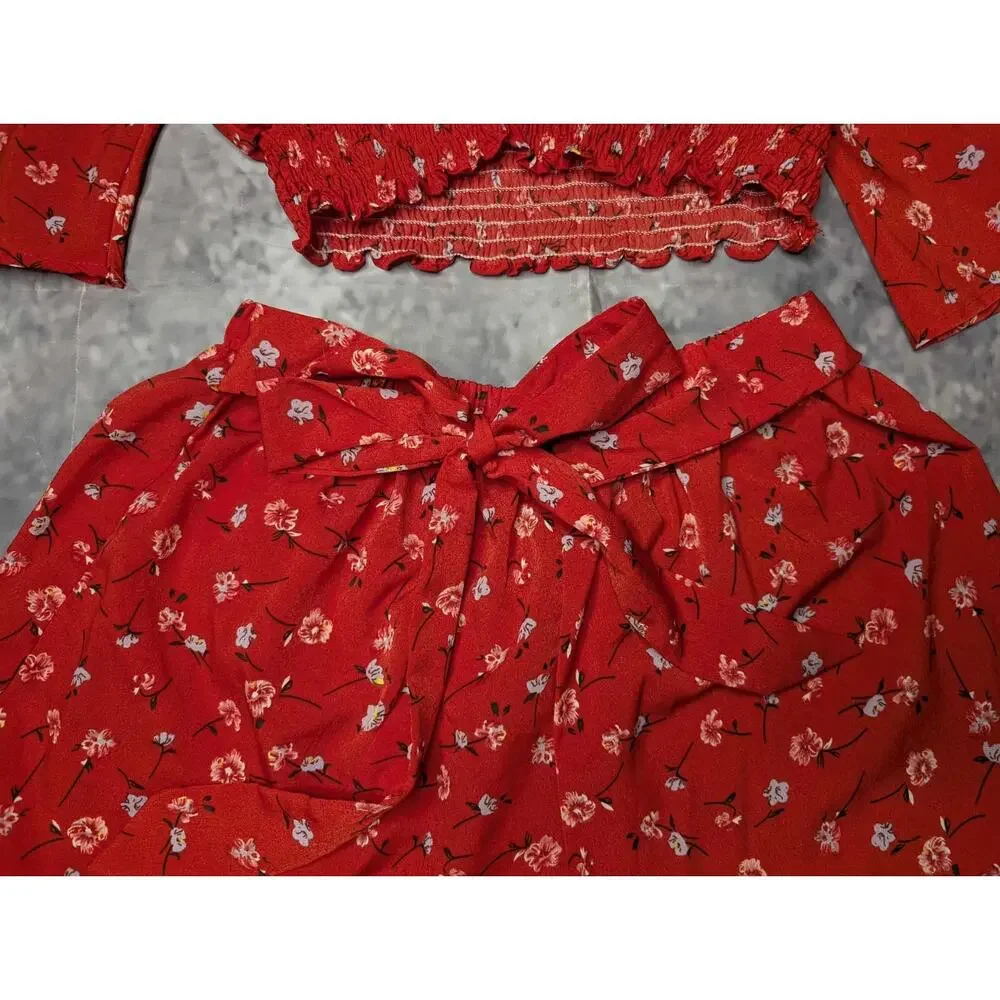 Ditsy Red Floral Surplice Front Shirred Top & Belted Shorts Spring Summer Size M